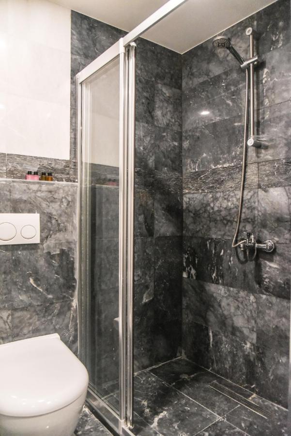 Luxir Hotel Isztambul Kültér fotó