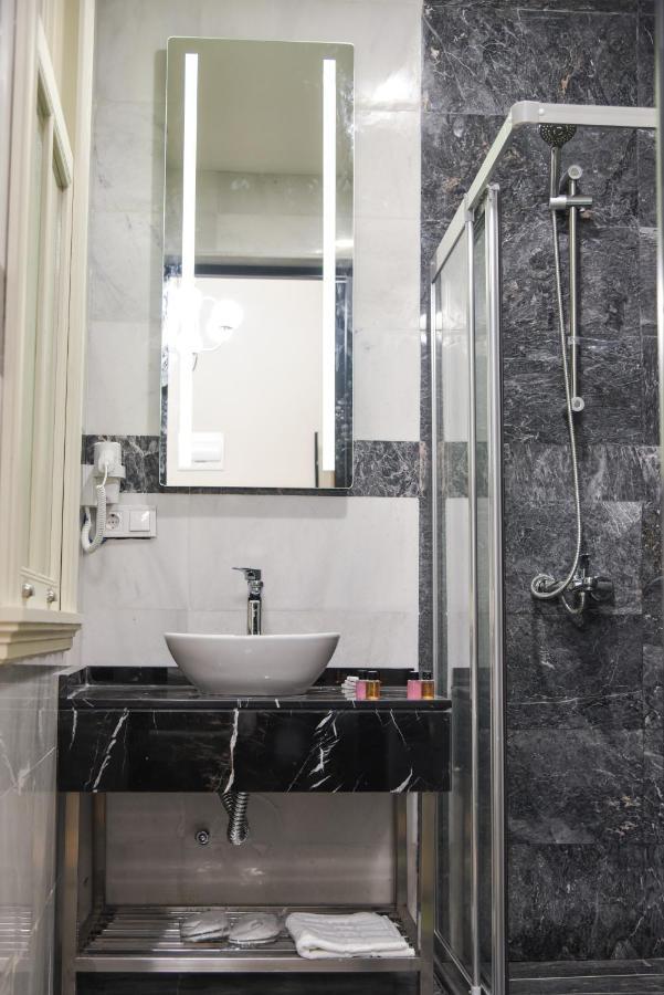 Luxir Hotel Isztambul Kültér fotó