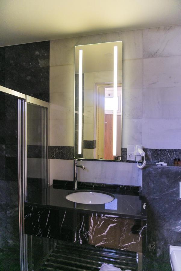 Luxir Hotel Isztambul Kültér fotó